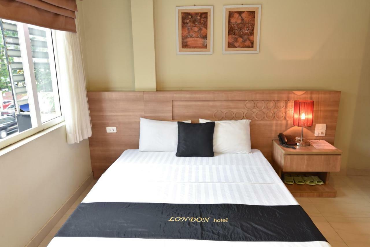 London Hotel Ха Лонг Екстериор снимка