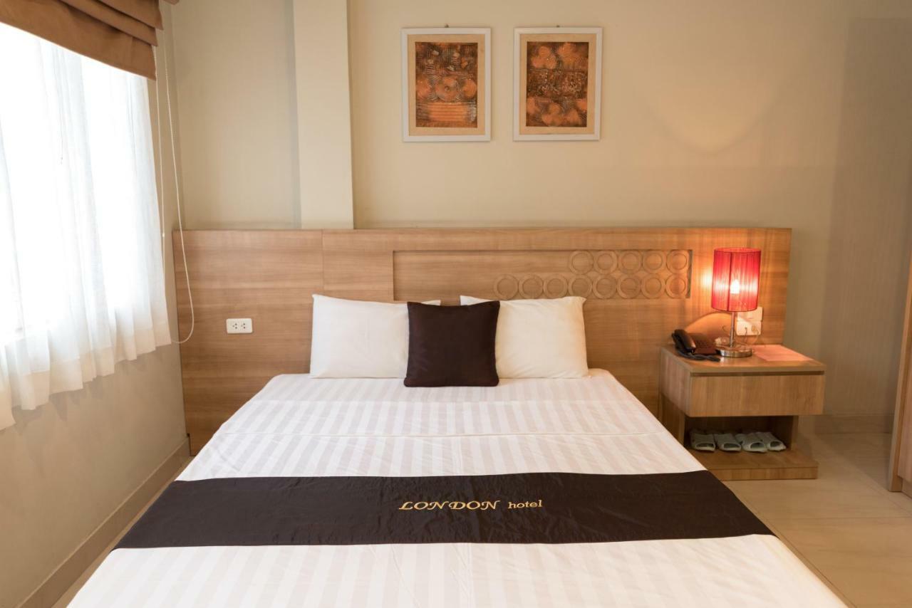 London Hotel Ха Лонг Екстериор снимка
